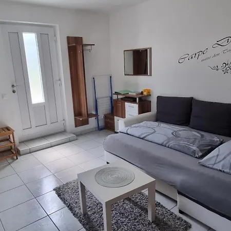Frate Apartment