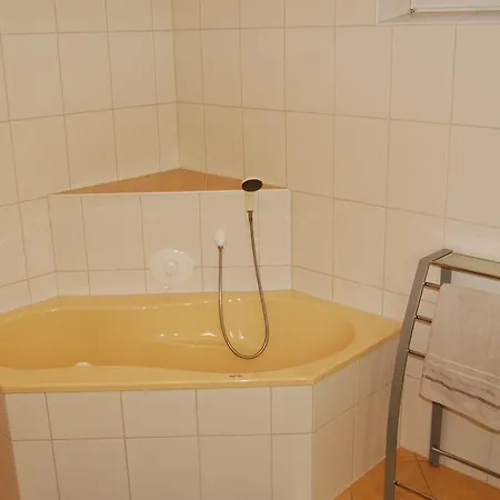 Frate Apartment *